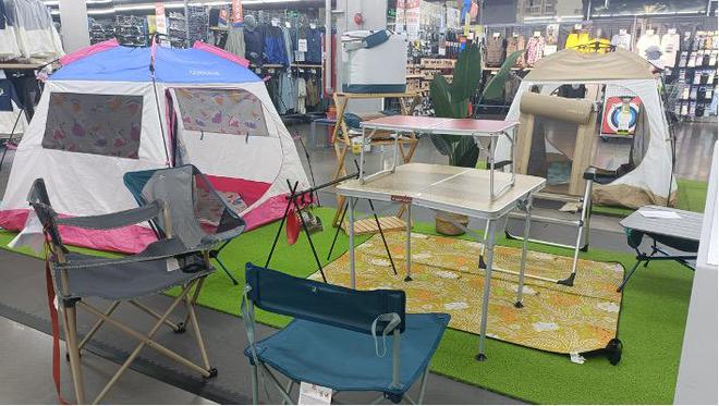 露營遇上“五一” 門店斷貨工廠趕工，戶外用品市場在野蠻生長中持續擴容
