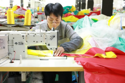 假期露營帶火息縣消費新場景 戶外用品銷售迎來熱潮
